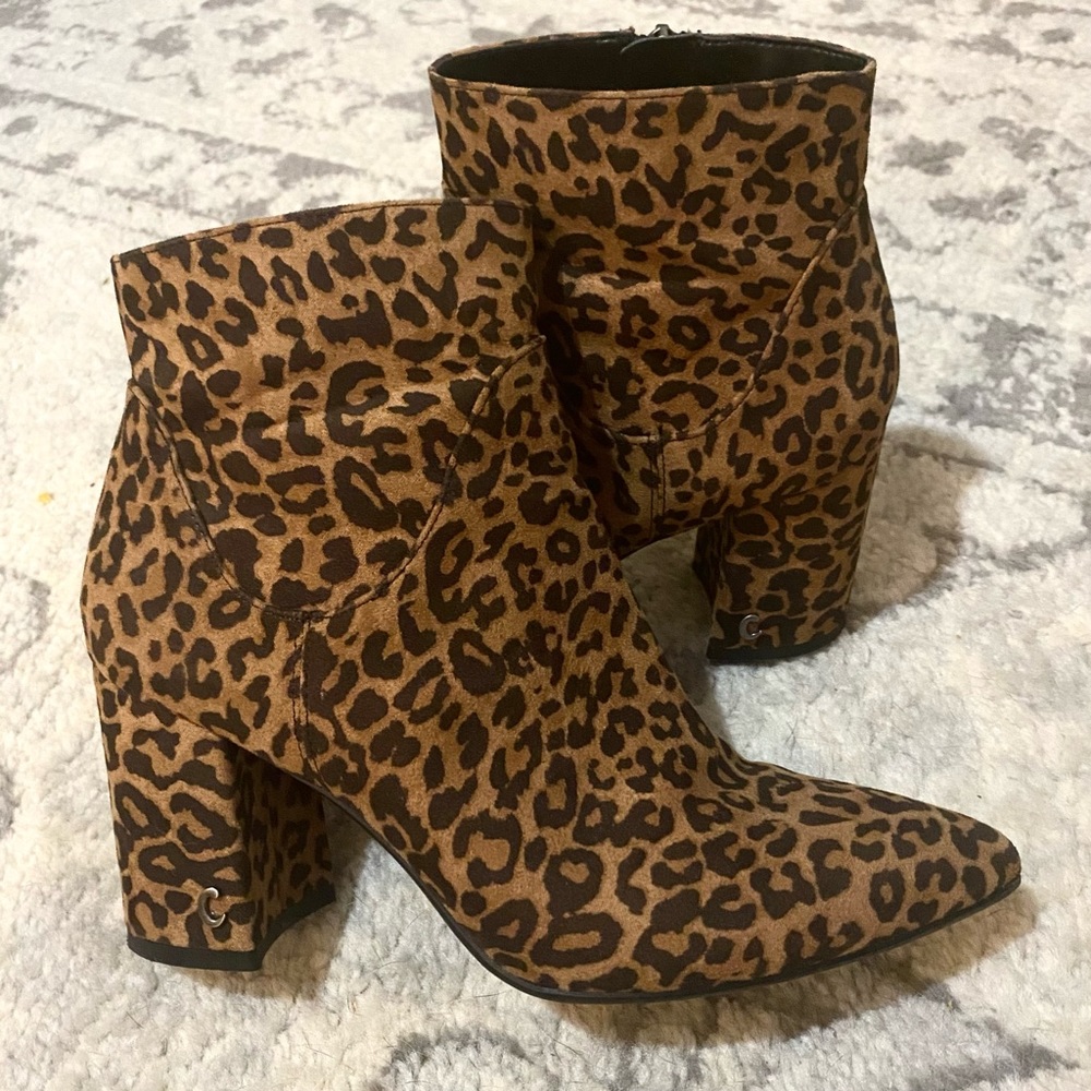 Circus by Sam Edelman Leopard Print Ankle Booties 6M